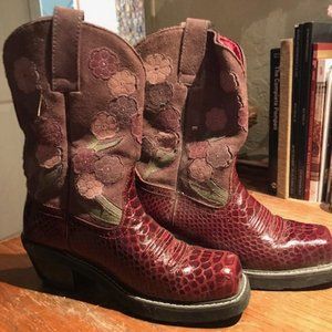 Ariat Women's Fat Baby, Size 7M